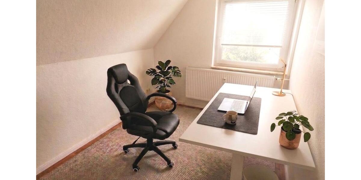 Dachgeschoßwohnung Ulm Söflingen - 3 Zimmer, 70 m&sup2;, 1.720&euro; | Angebot:26693315