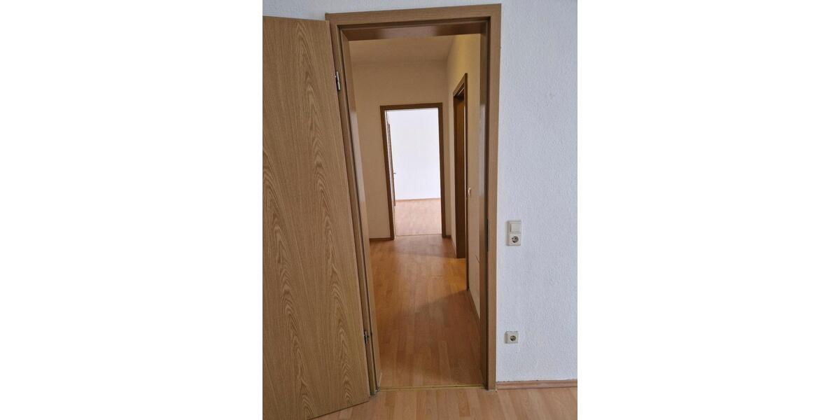 Etagenwohnung Illertissen - 1 Zimmer, 46 m&sup2;, 250&euro; | Angebot:24703612