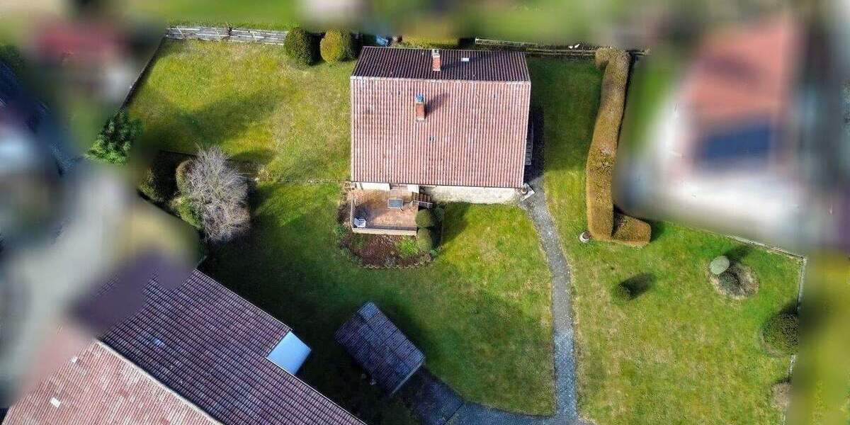 Einfamilienhaus Mietingen - 7 Zimmer, 140 m&sup2;, 349.000&euro; | Angebot:25385630