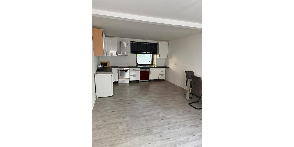 Erdgeschoßwohnung Ichenhausen - 2 Zimmer, 80 m&sup2;, 1.050&euro; | Angebot:26678753