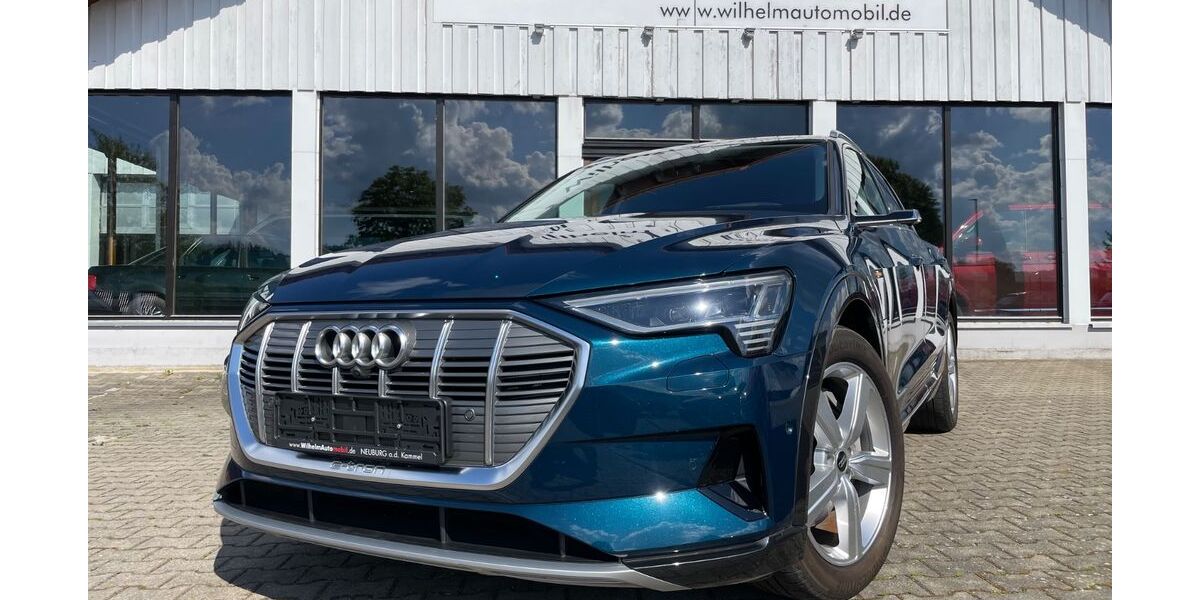Audi e-tron 45.685 km 30.490 &euro; Neuburg a. d. Kammel 86476