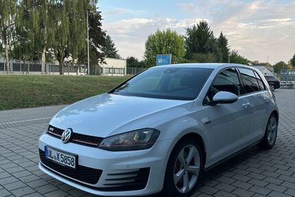VW Golf 109.500 km 14.750 &euro; Neu-Ulm 89231