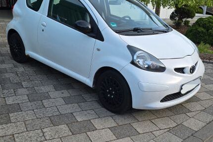 Toyota Aygo (X) 186.200 km 1.100 &euro; Ehingen 89584