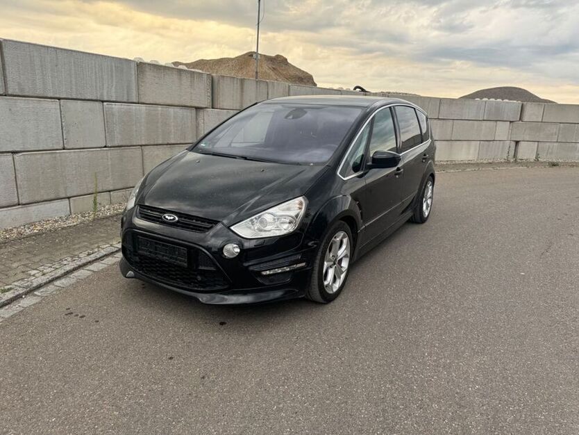 S-Max