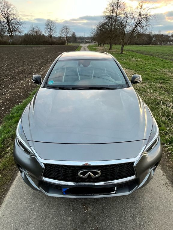 Q30