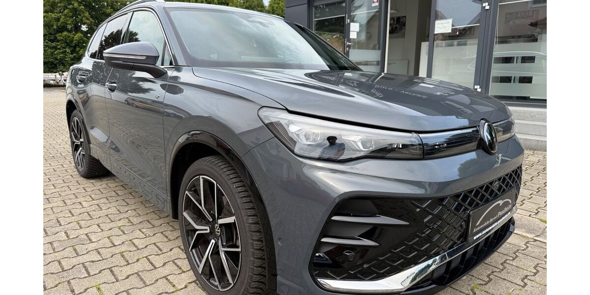 VW Tiguan 28.900 km 40.990 € Kammeltal/Egenhofen 89358