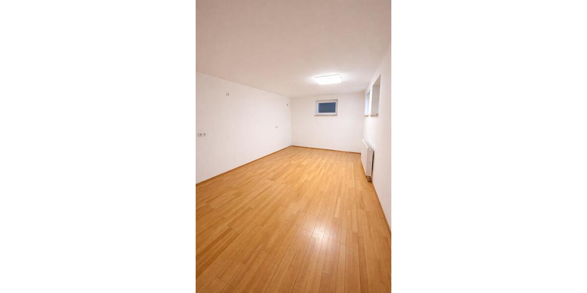 Erdgeschoßwohnung Langenau - 3 Zimmer, 80 m&sup2;, 800&euro; | Angebot:25789581