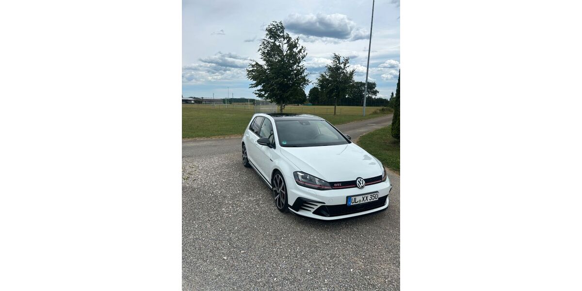 VW Golf 84.100 km 24.900 &euro; Staig 89195