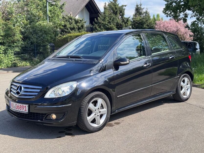 B 200