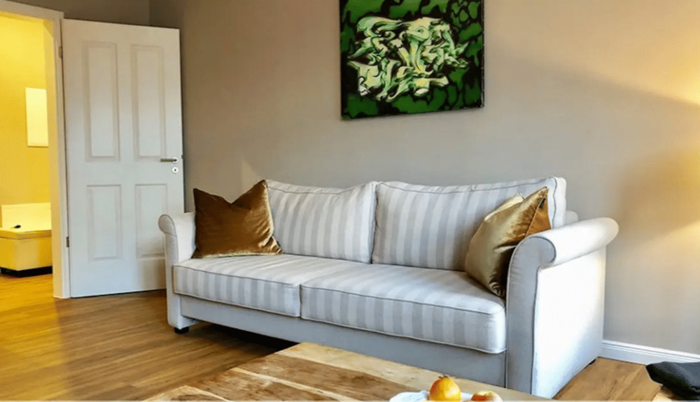 Etagenwohnung Ulm Mitte - 2 Zimmer, 65 m&sup2;, 500&euro; | Angebot:26744848