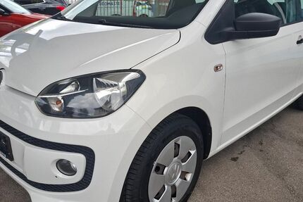 VW up! 108.000 km 6.390 &euro; Neu-Ulm 89231