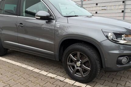 VW Tiguan 101.450 km 15.900 &euro; Ulm 89077