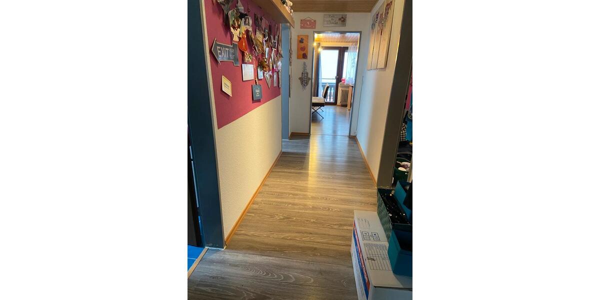 Dachgeschoßwohnung Pfaffenhofen an der Roth - 3 Zimmer, 63 m&sup2;, 890&euro; | Angebot:26417768