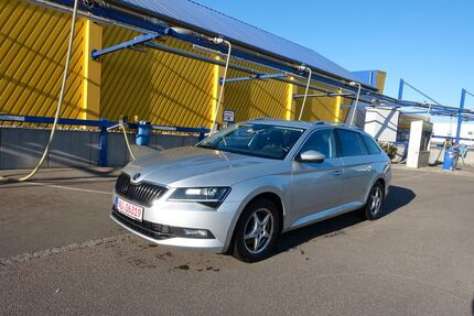 Skoda Superb 352.000 km 9.390 &euro; Neu-Ulm 89231