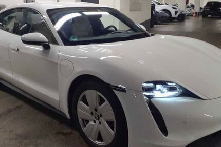 Porsche Taycan 27.000 km 56.900 &euro; Ulm 89075