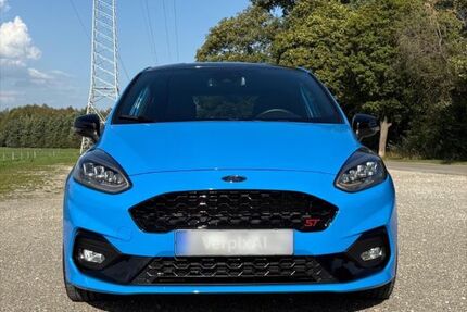 Ford Fiesta 23.000 km 23.999 &euro; Neu-Ulm 89231