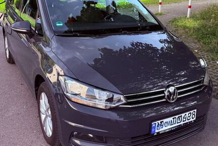 VW Touran 121.000 km 16.300 &euro; Ulm 89075