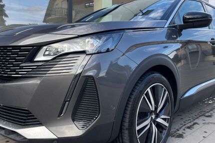 Peugeot 5008 201.000 km 18.990 € Neu-Ulm Burlafingen 89233