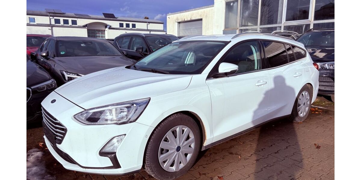 Ford Focus 163.000 km 8.490 &euro; Ulm-Jungingen 89081