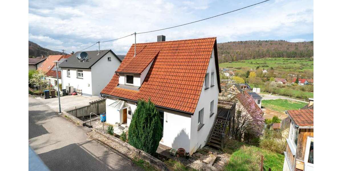 Haus zum Kaufen in Blaubeuren 299.000 € 94.27 m² 3.5 zimmer