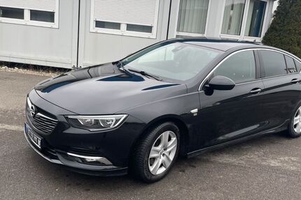 Opel Insignia 136.700 km 11.900 &euro; Ehingen(Donau) 89584