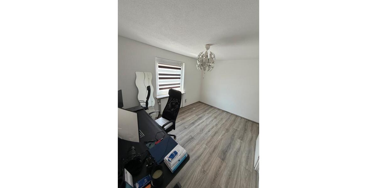 Erdgeschoßwohnung Burgrieden - 4 Zimmer, 85 m&sup2;, 1.400&euro; | Angebot:26414225