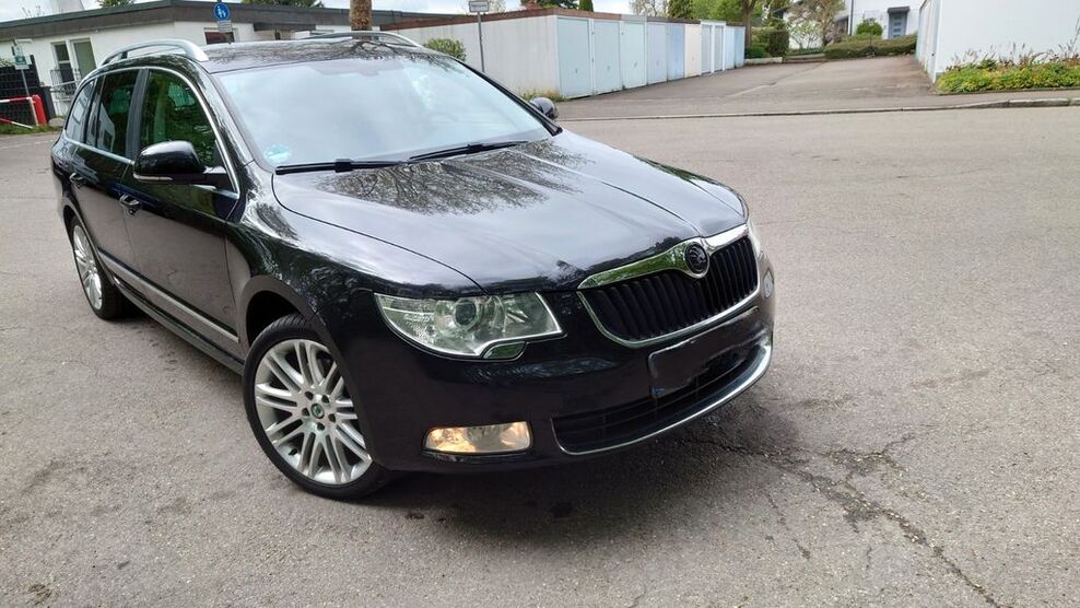 Skoda Superb 184.000 km 9.300 € Neu-Ulm 89231