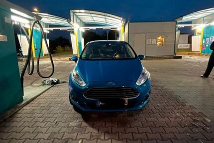 Ford Fiesta 125.000 km 6.000 &euro; Asselfingen 89176