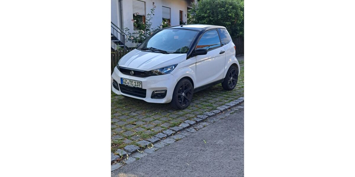 Aixam City 31.700 km 11.300 &euro; Bibertal 89346