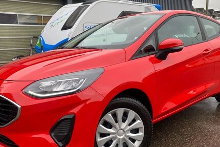 Ford Fiesta 11.609 km 11.490 € Geislingen 73312