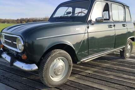 Renault R 4 74.589 km 7.500 &euro; Langenau 89129