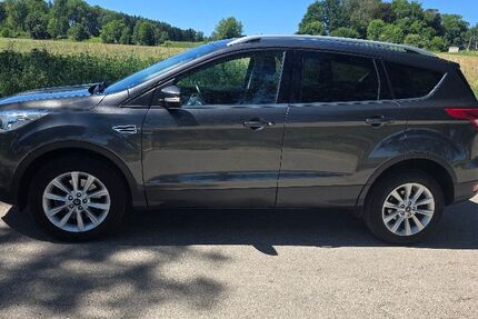 Ford Kuga 71.500 km 15.200 &euro; Weißenhorn 89264