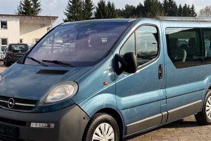 Opel Vivaro 148.000 km 6.950 &euro; Erbach 89155