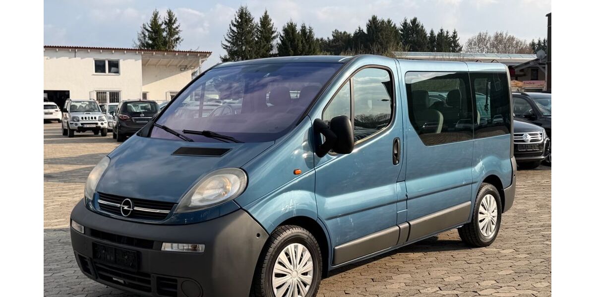 Opel Vivaro 148.000 km 6.950 &euro; Erbach 89155