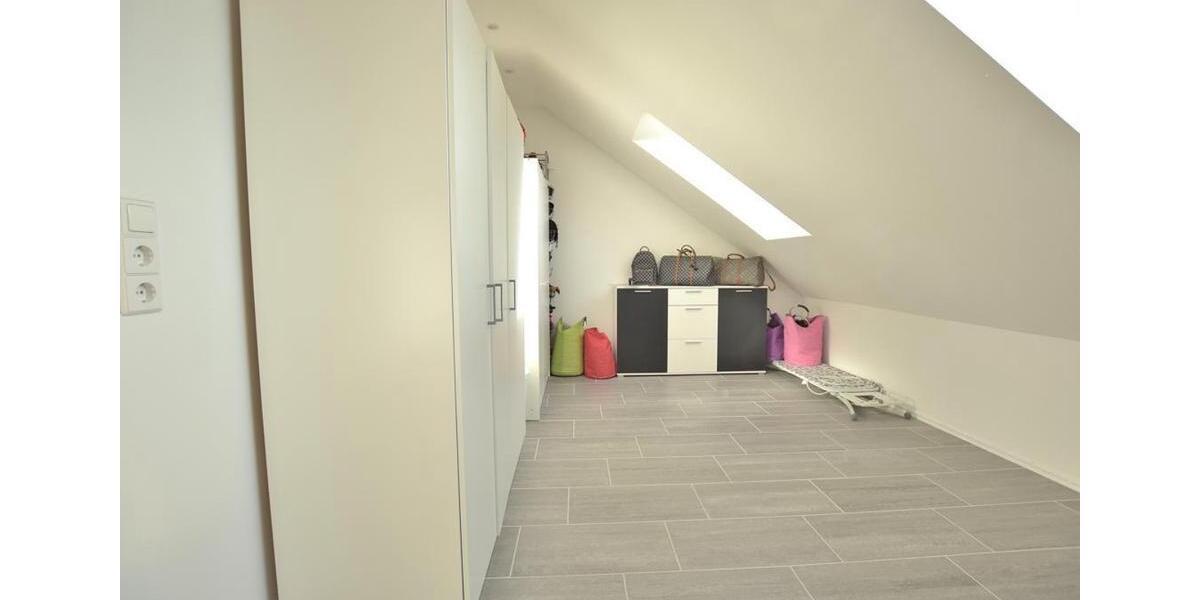 Reihenhaus Ehingen (Donau) - 4 Zimmer, 125 m&sup2;, 1.790&euro; | Angebot:26526990