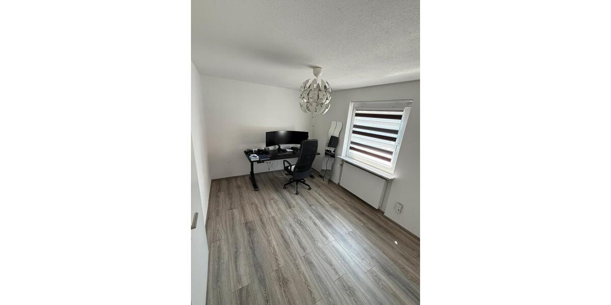 Erdgeschoßwohnung Burgrieden - 4 Zimmer, 85 m&sup2;, 1.400&euro; | Angebot:26414225