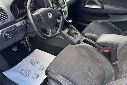VW Scirocco 220.000 km 2.900 &euro; Langenau 89129