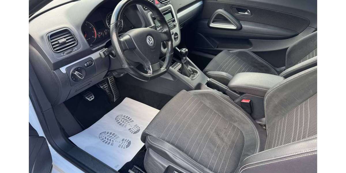 VW Scirocco 220.000 km 2.900 &euro; Langenau 89129