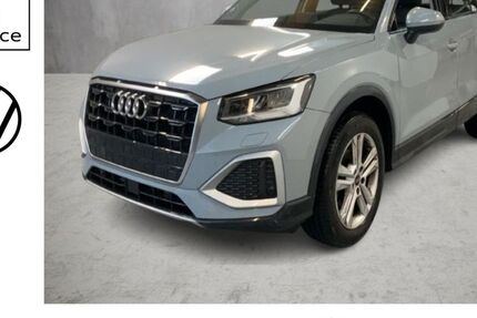Audi Q2 33.500 km 22.890 &euro; Kuchen 73329