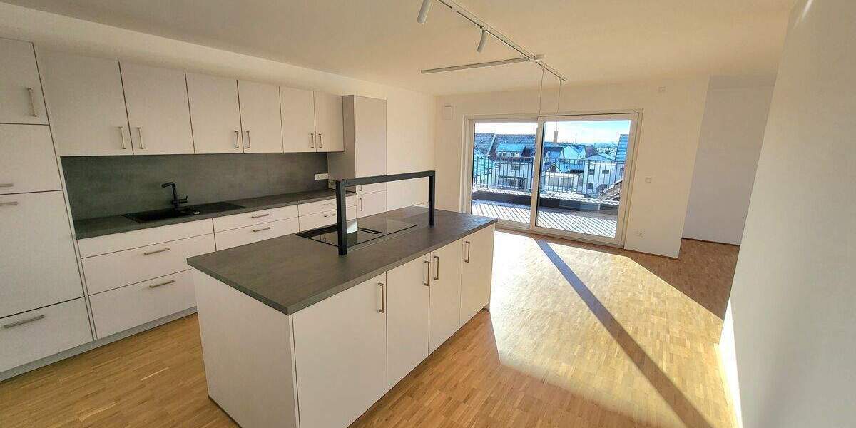 Etagenwohnung Neu-Ulm Burlafingen - 3 Zimmer, 137 m&sup2;, 1.725&euro; | Angebot:25728452