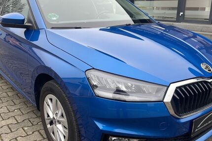 Skoda Fabia 11.887 km 18.690 &euro; Kammeltal/Egenhofen 89358