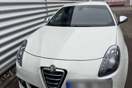 Alfa Romeo Giulietta 85.000 km 6.000 &euro; Elchingen 89275