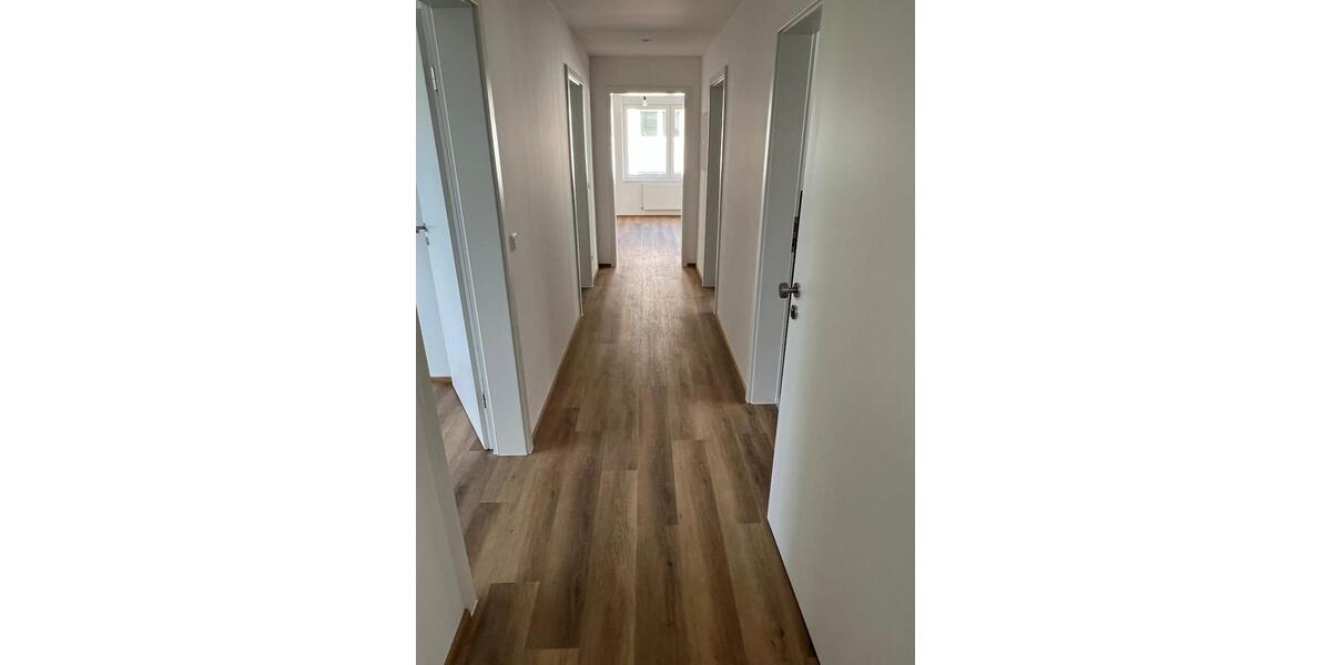 Etagenwohnung Ulm - 4 Zimmer, 92 m&sup2;, 1.530&euro; | Angebot:26565127