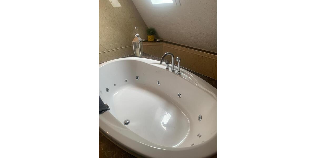 Dachgeschoßwohnung Ulm Söflingen - 2.5 Zimmer, 135 m&sup2;, 520.000&euro; | Angebot:24679275