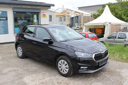 Skoda Fabia 14.500 km 17.790 &euro; Altheim (Alb) 89174