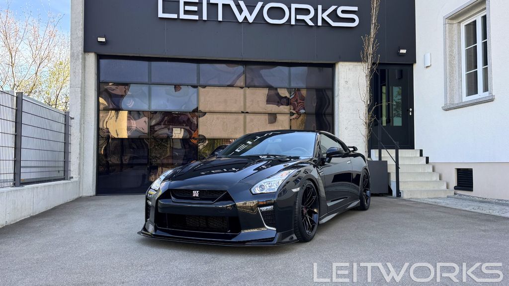 Nissan GT-R 49.500 km 125.900 &euro; Herbrechtingen 89542