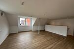 Dachgeschoßwohnung Neu-Ulm Burlafingen - 3 Zimmer, 73 m&sup2;, 900&euro; | Angebot:25639598
