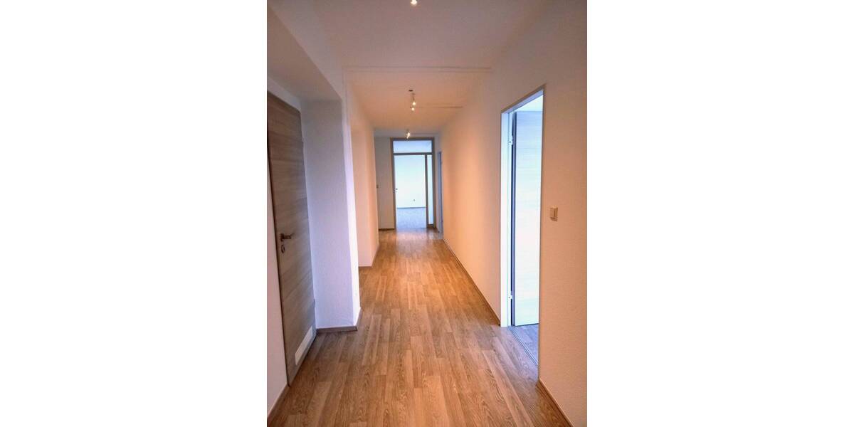 Etagenwohnung Neu-Ulm Stadtmitte - 4 Zimmer, 137 m&sup2;, 815.000&euro; | Angebot:26910516