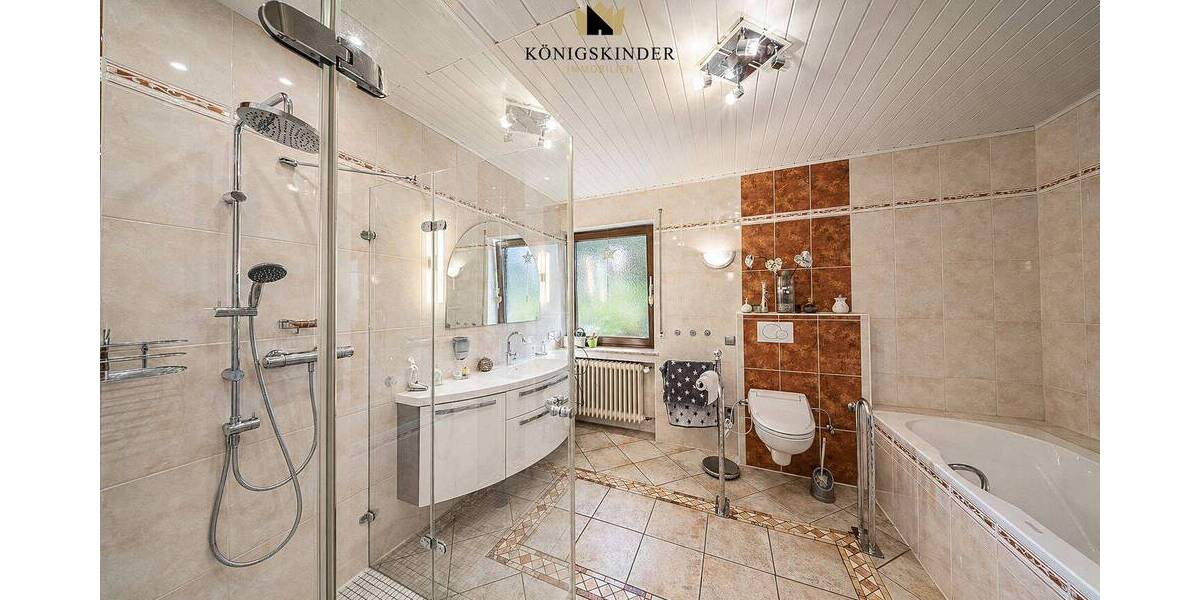 Einfamilienhaus Pfaffenhofen an der Roth Pfaffenhofen - 1 Zimmer, 299 m&sup2;, 998.000&euro; | Angebot:26358790