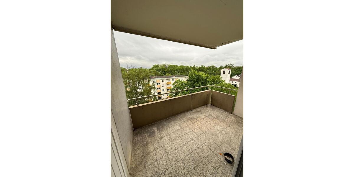 Etagenwohnung Ulm - 4 Zimmer, 93 m&sup2;, 1.650&euro; | Angebot:26640260